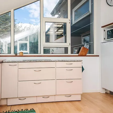 4 Person In Vakantiehuis Fårvang