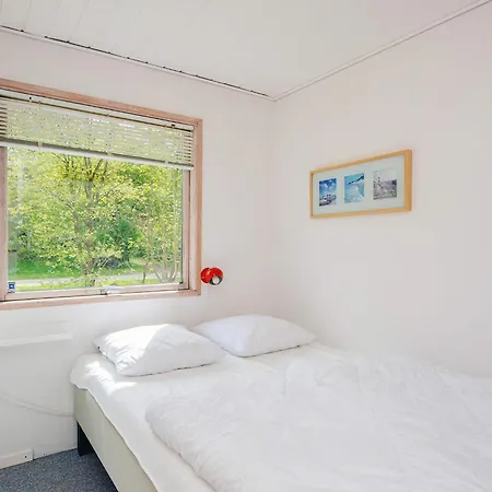 Feriehus 4 Person In Fårvang