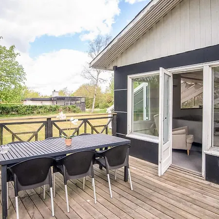 4 Person In Fårvang
